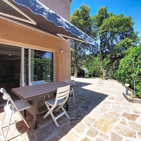 Bas De Anemones By Interhome Bormes-les-Mimosas